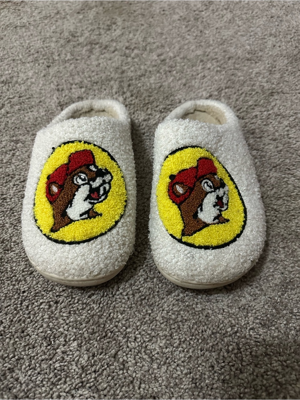 Buc-cees White Cozy Slip-On Slippers with Character Patch